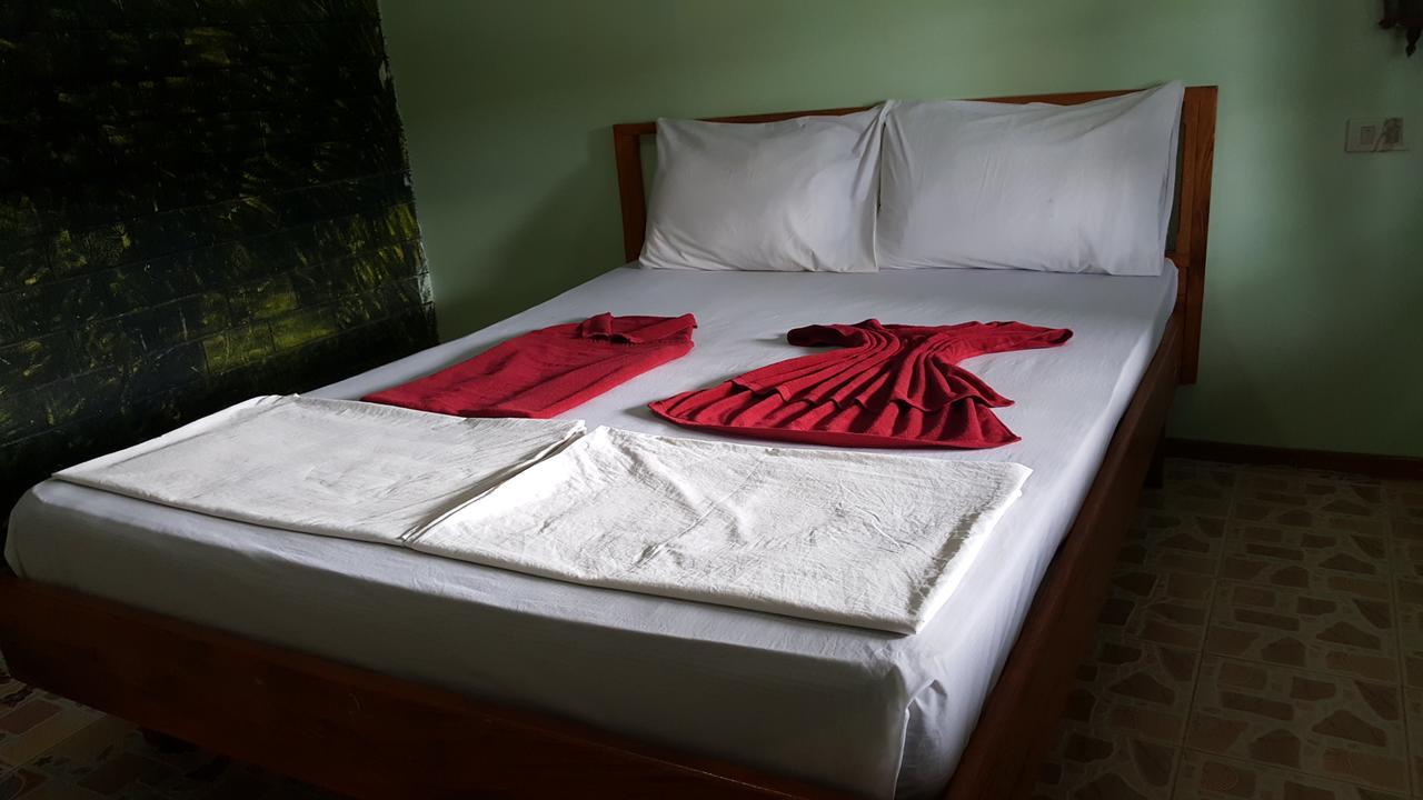 Golden Hill Bungalows Hotel Krabi town Buitenkant foto